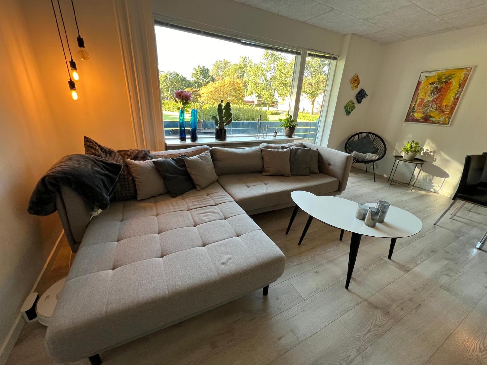 Nyrenoveret Lejlighed Med Balkon Og Parkering Esbjerg Esterno foto